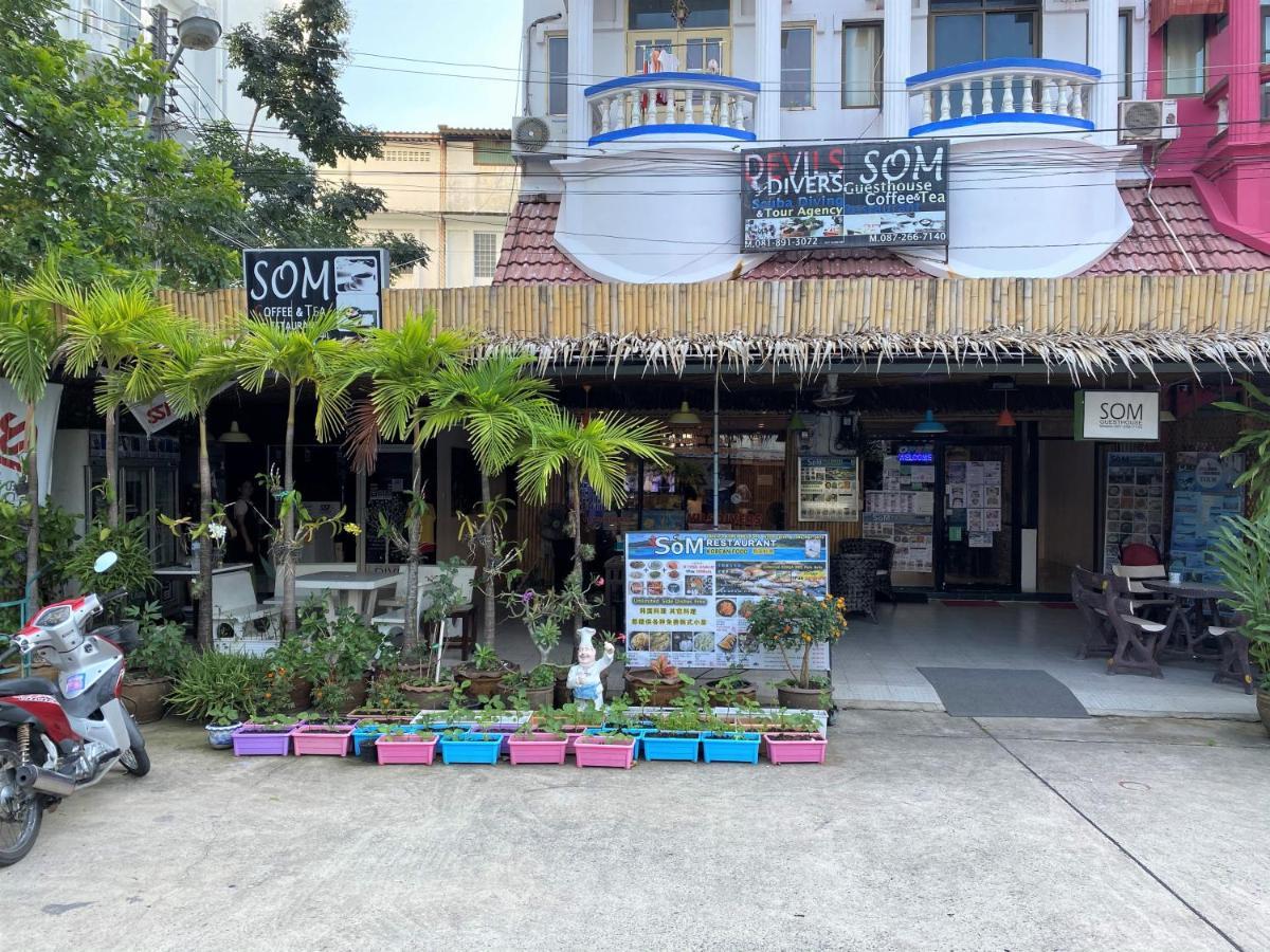 Som Guesthouse Patong Exterior foto